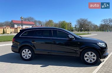 Позашляховик / Кросовер Audi Q7 2010 в Ізмаїлі