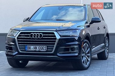Внедорожник / Кроссовер Audi Q7 2017 в Ровно