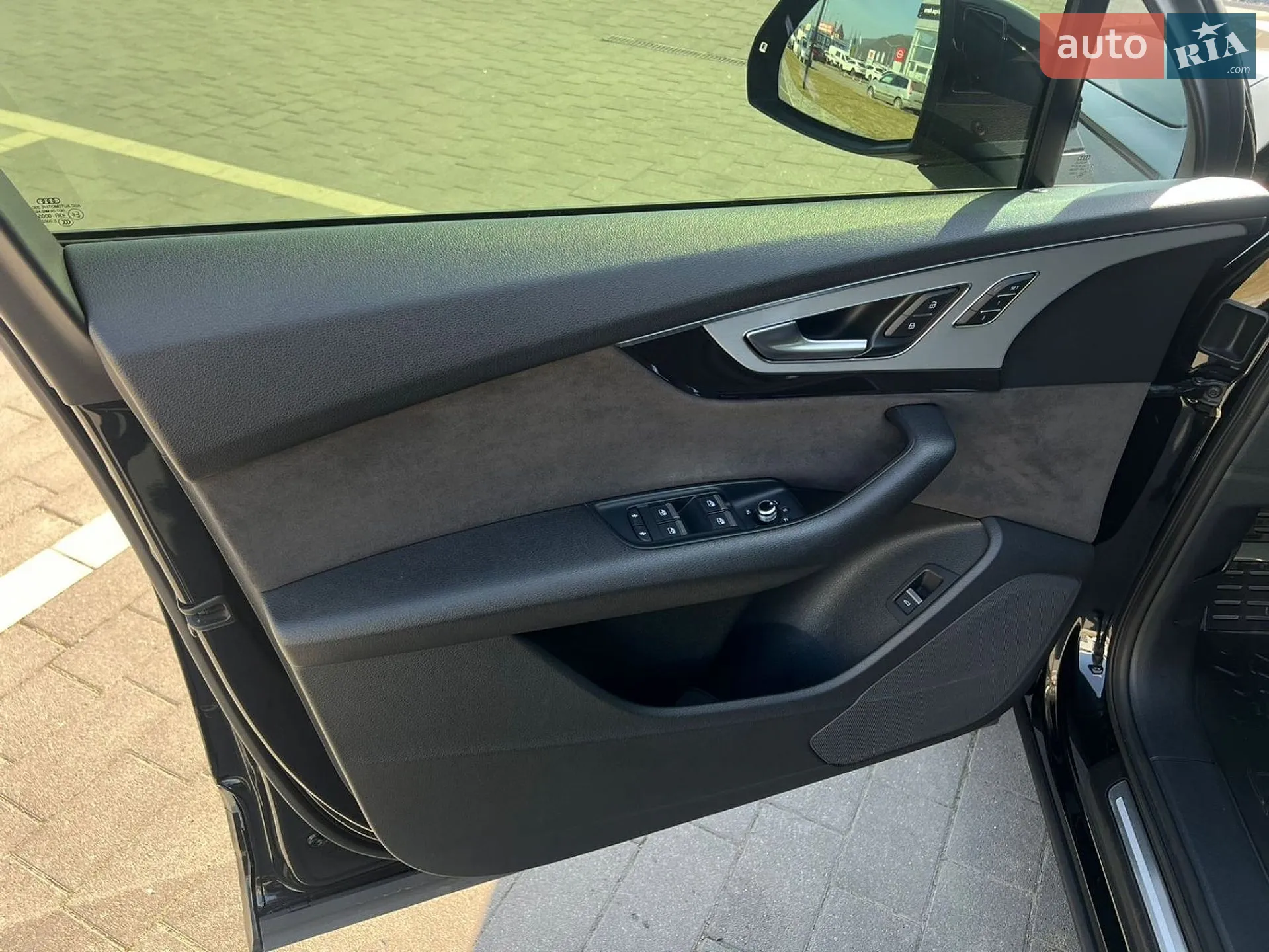 2016 Audi Q7 - мініатюра 16