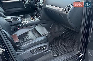 Внедорожник / Кроссовер Audi Q7 2011 в Луцке
