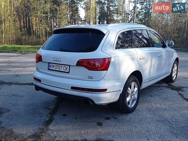 Позашляховик / Кросовер Audi Q7 2012 в Житомирі