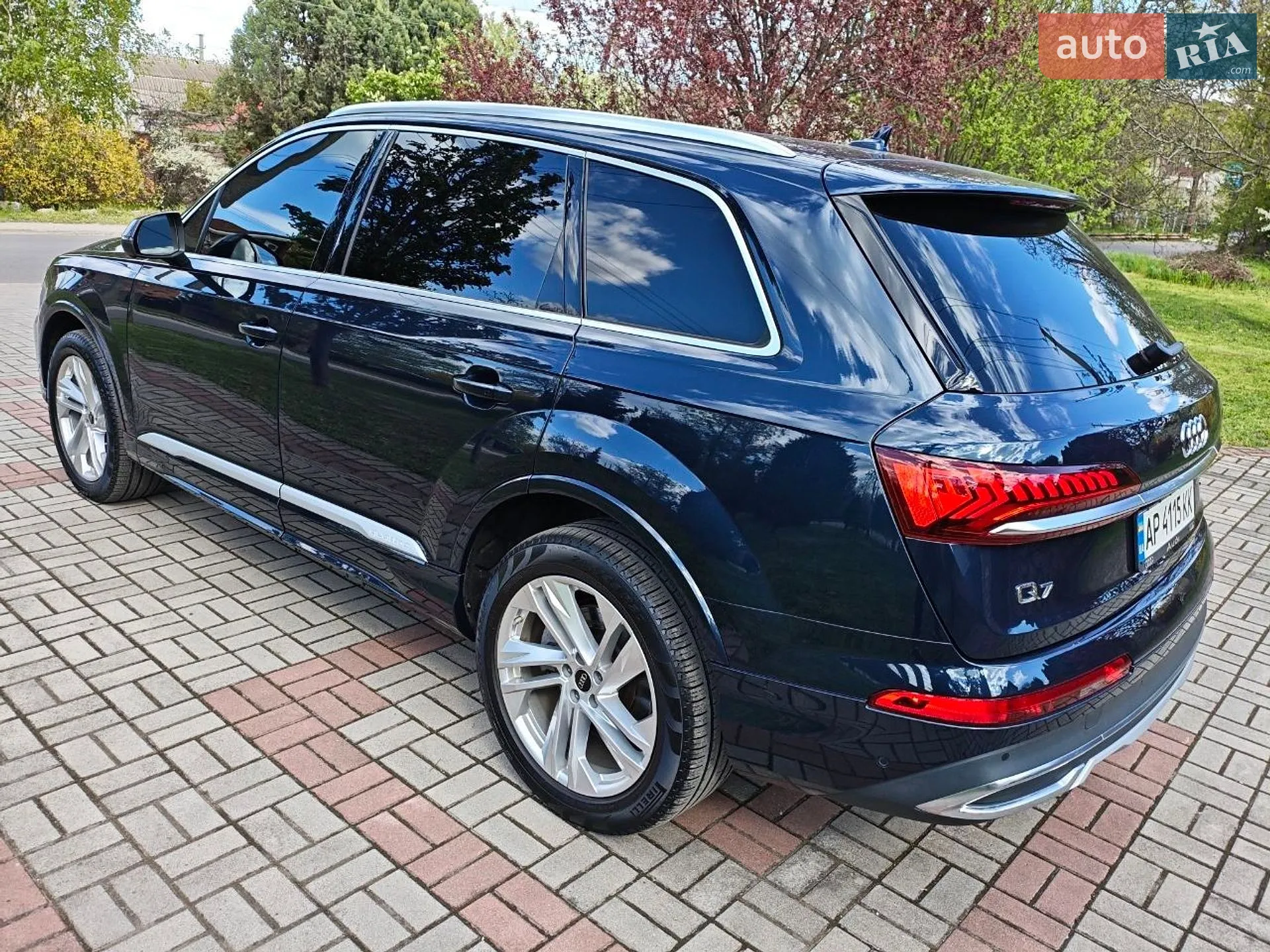 Audi Q7 2023 VIN WA1LXBF79PD014176 фото оголошення 33 з 35