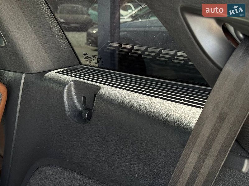 Внедорожник / Кроссовер Audi Q7 2016 в Ровно