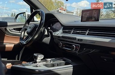 Внедорожник / Кроссовер Audi Q7 2016 в Ровно