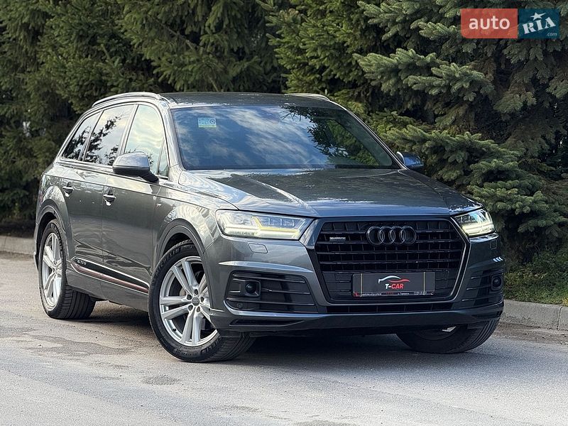 Внедорожник / Кроссовер Audi Q7 2016 в Тернополе