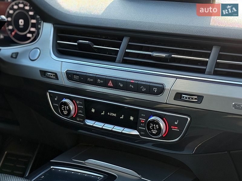 Внедорожник / Кроссовер Audi Q7 2016 в Тернополе