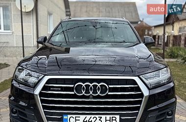 Внедорожник / Кроссовер Audi Q7 2015 в Черновцах