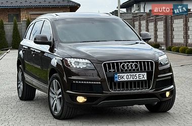 Внедорожник / Кроссовер Audi Q7 2010 в Ровно