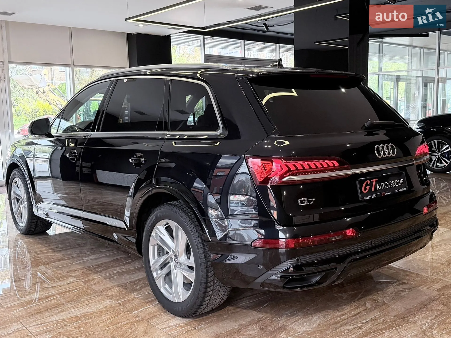 2020 Audi Q7 - мініатюра 13