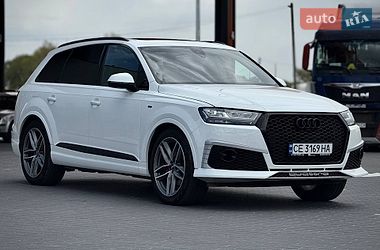 Позашляховик / Кросовер Audi Q7 2018 в Чернівцях