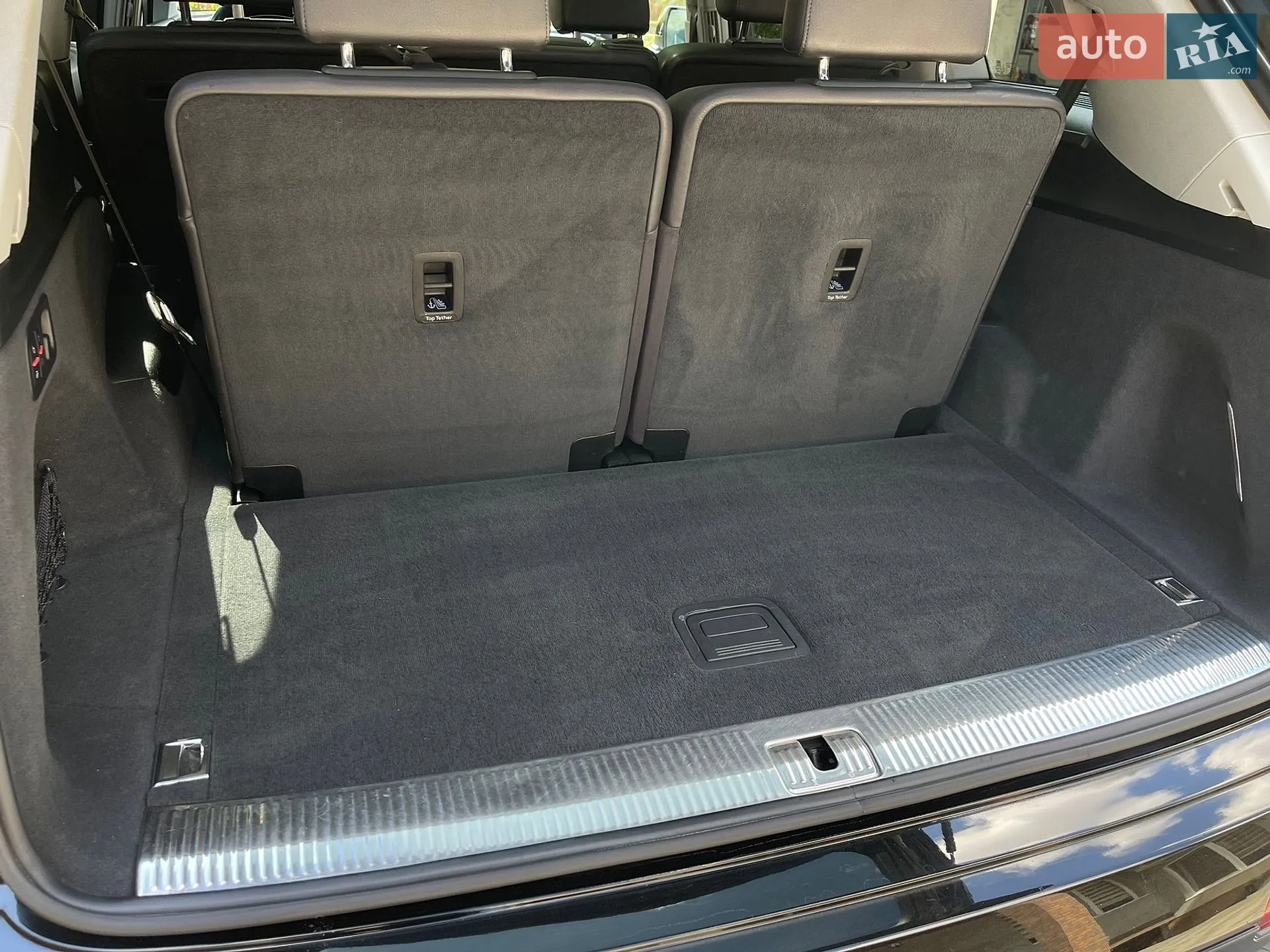 Audi Q7 2016 VIN WA1LAAF70HD012698 фото оголошення 19 з 29