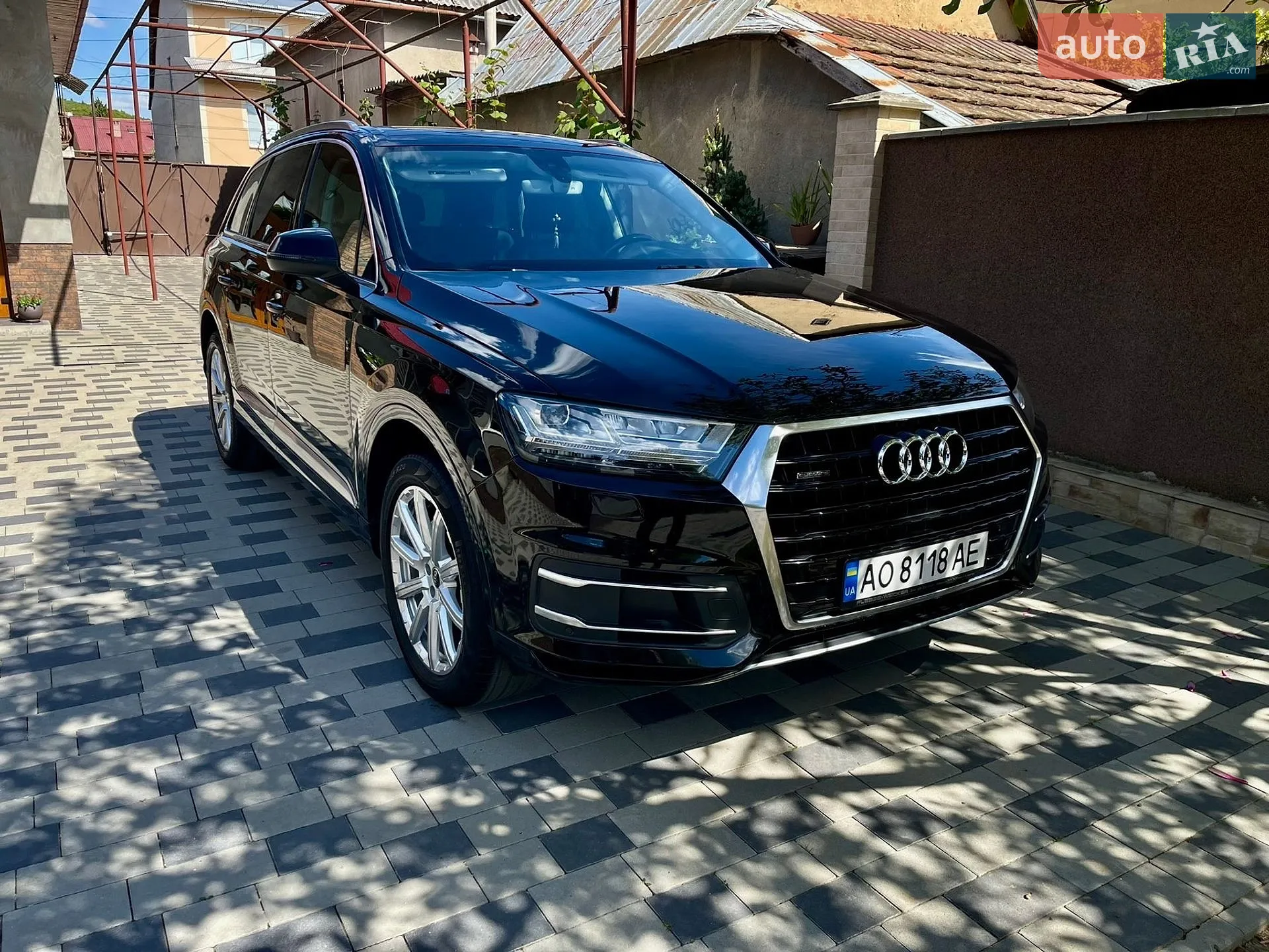 Audi Q7 2016 VIN WA1LAAF70HD012698 фото оголошення 28 з 29