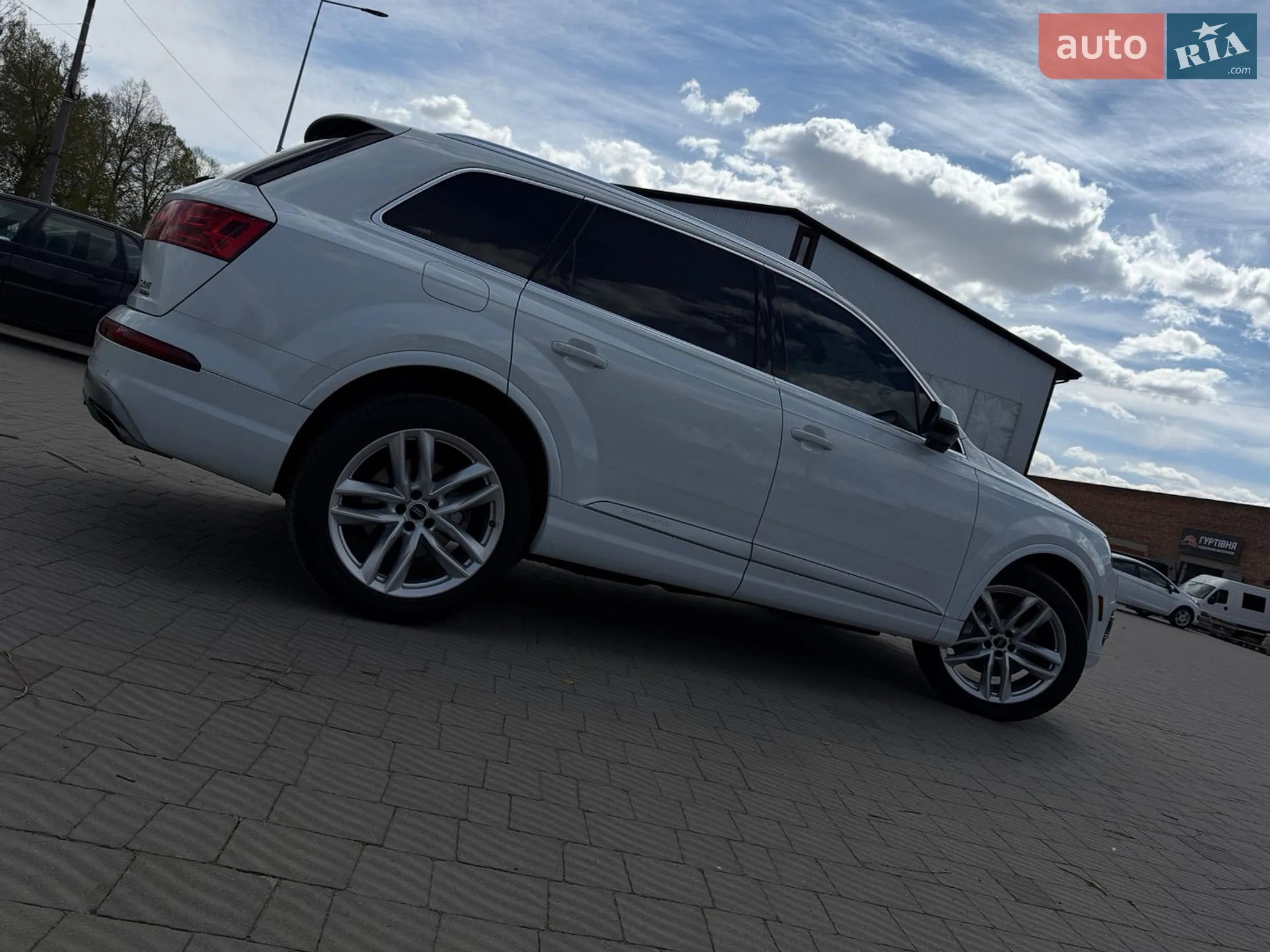 2017 Audi Q7 - мініатюра 33