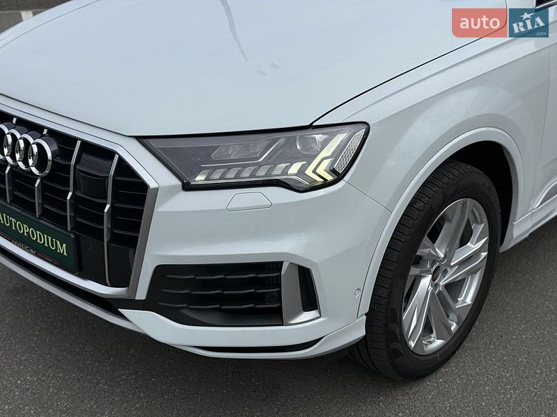 Внедорожник / Кроссовер Audi Q7 2022 в Киеве