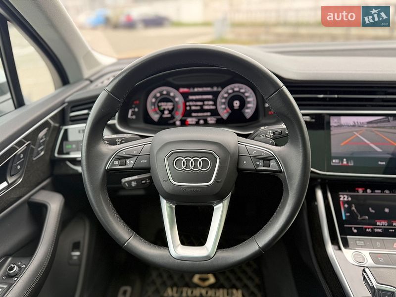 Внедорожник / Кроссовер Audi Q7 2022 в Киеве