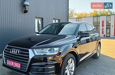 Позашляховик / Кросовер Audi Q7 2017 в Дубні