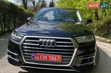 Позашляховик / Кросовер Audi Q7 2017 в Львові