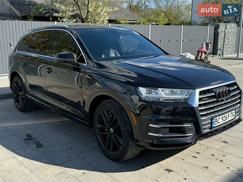 Audi Q7 2016