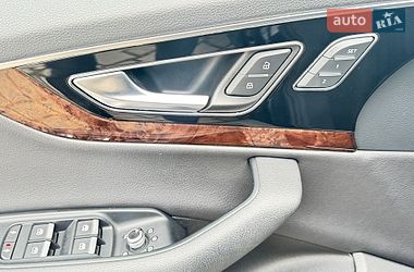 Позашляховик / Кросовер Audi Q7 2018 в Нововолинську