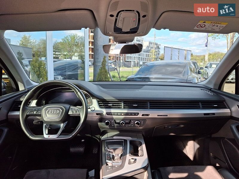 Внедорожник / Кроссовер Audi Q7 2016 в Львове