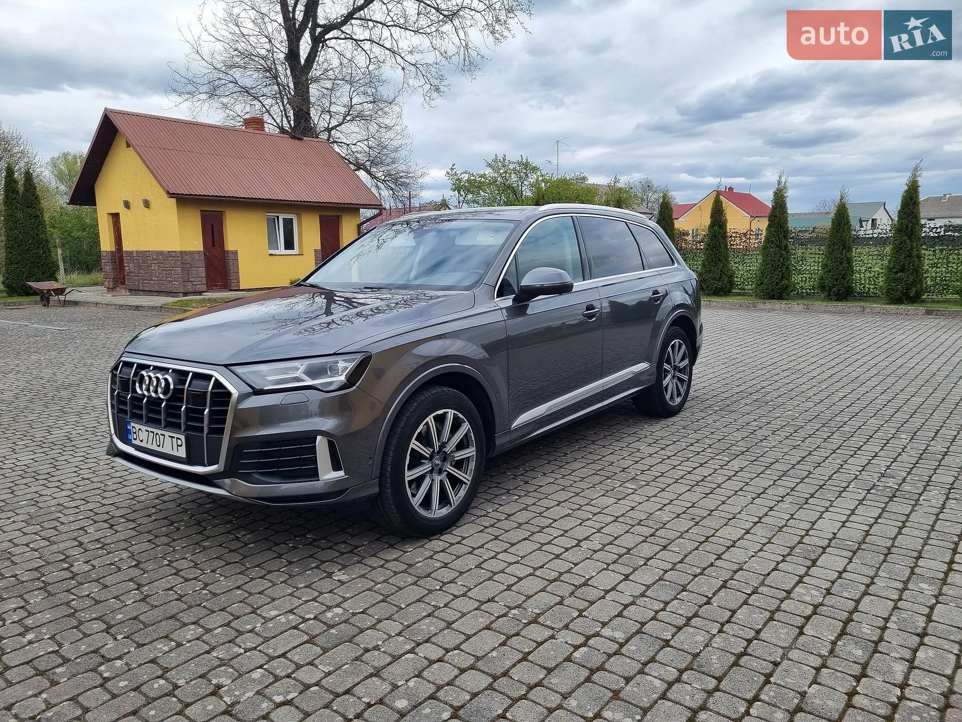 2020 Audi Q7 - фото 1