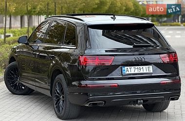 Внедорожник / Кроссовер Audi Q7 2018 в Ивано-Франковске