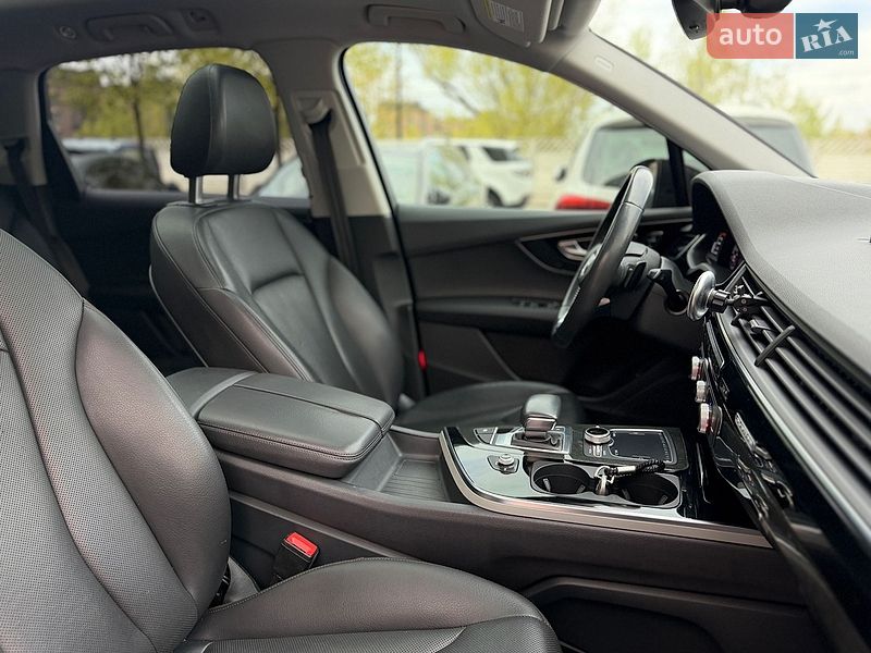 Внедорожник / Кроссовер Audi Q7 2018 в Ивано-Франковске