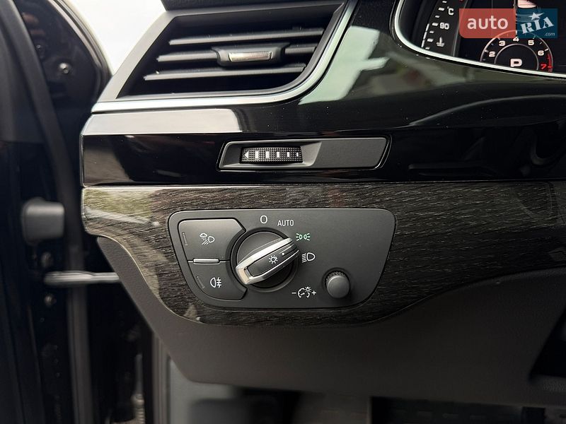 Внедорожник / Кроссовер Audi Q7 2018 в Ивано-Франковске