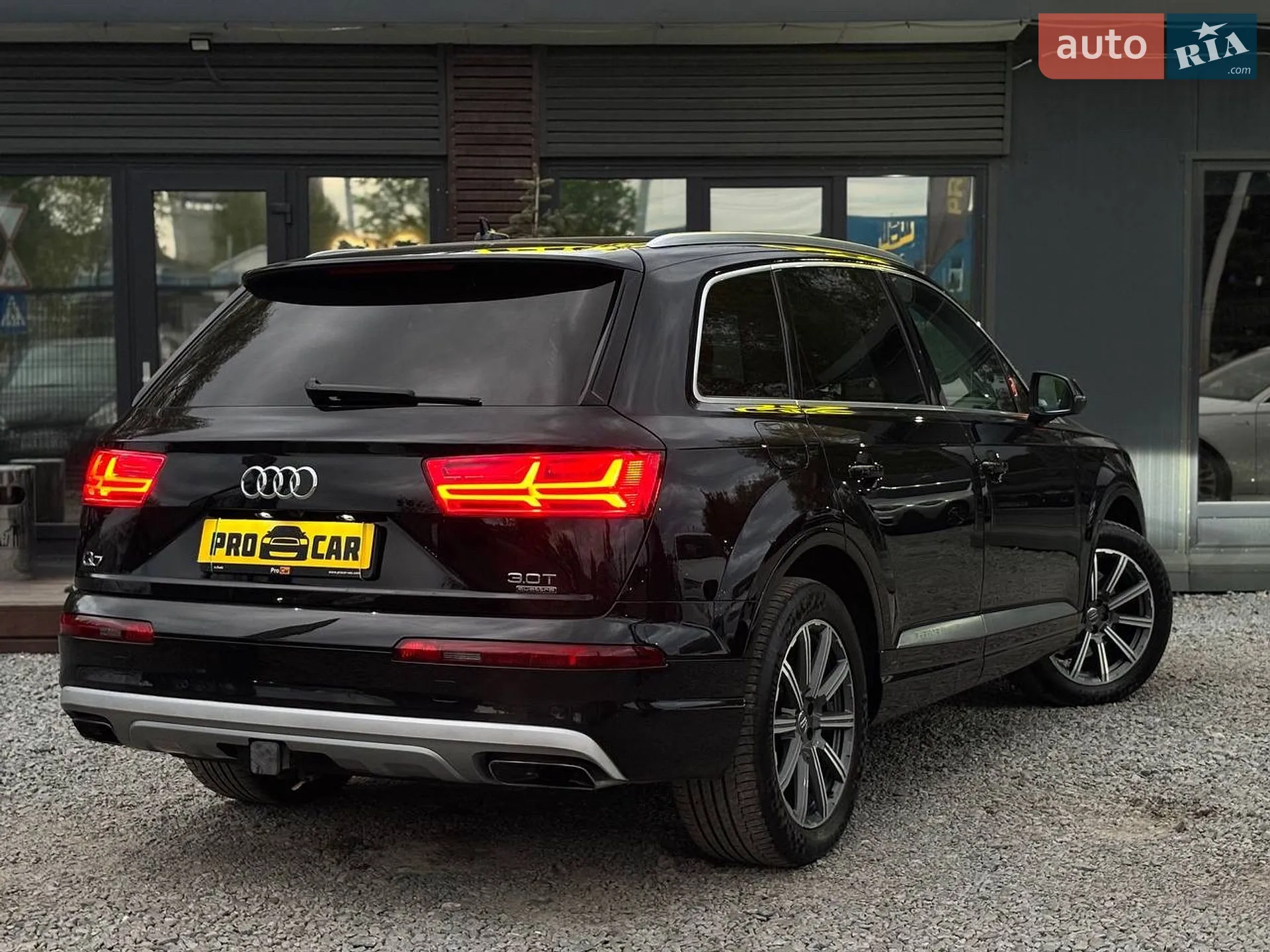 2017 Audi Q7 - мініатюра 3