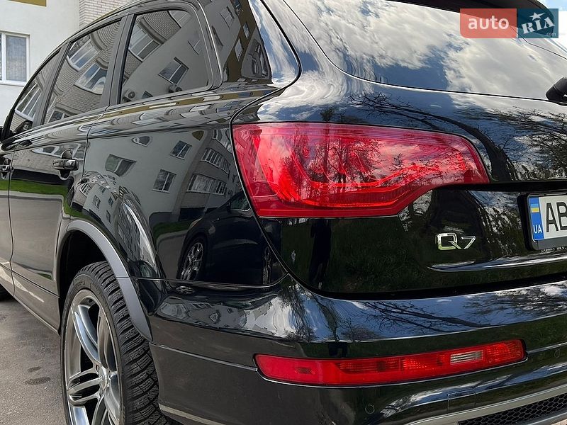 Позашляховик / Кросовер Audi Q7 2012 в Вінниці