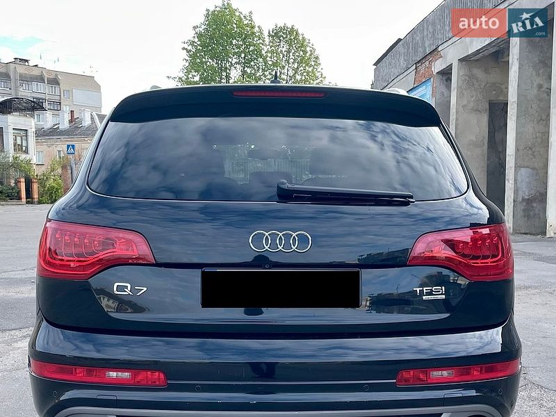 Позашляховик / Кросовер Audi Q7 2014 в Вінниці