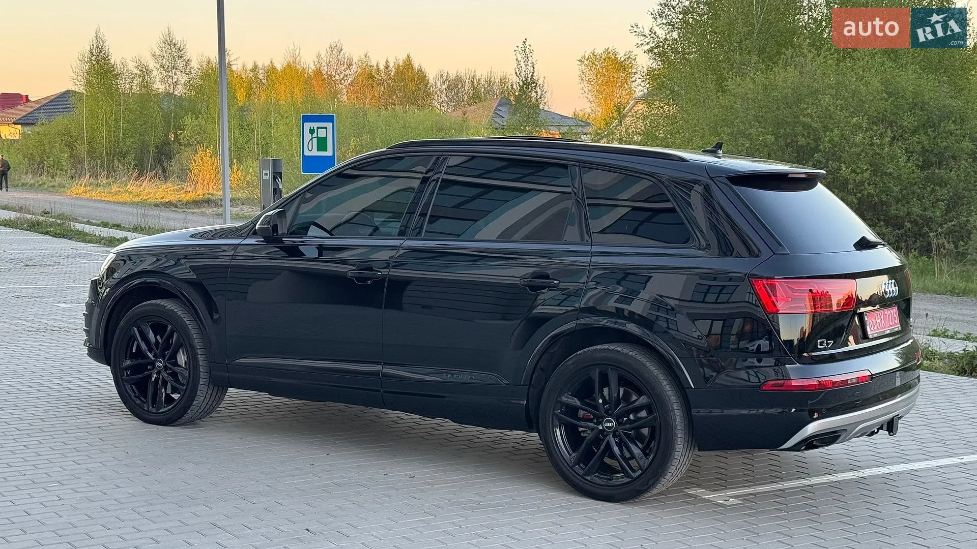 2017 Audi Q7 - мініатюра 4