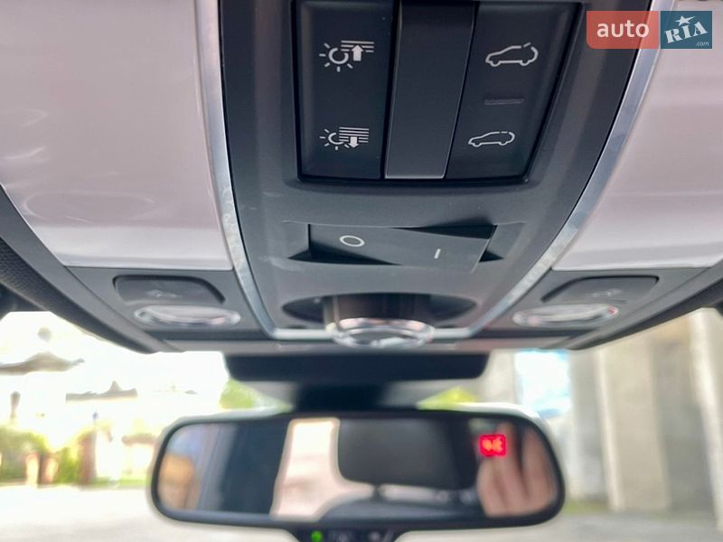 Позашляховик / Кросовер Audi Q7 2014 в Вінниці