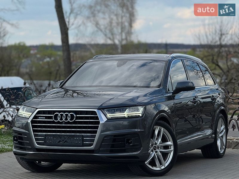 Внедорожник / Кроссовер Audi Q7 2017 в Дрогобыче