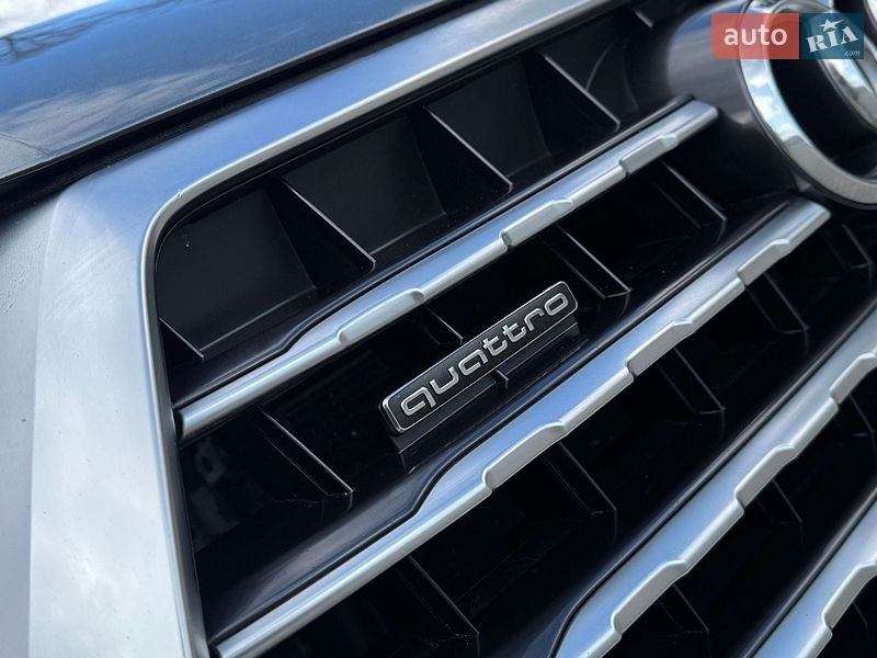 Внедорожник / Кроссовер Audi Q7 2017 в Дрогобыче