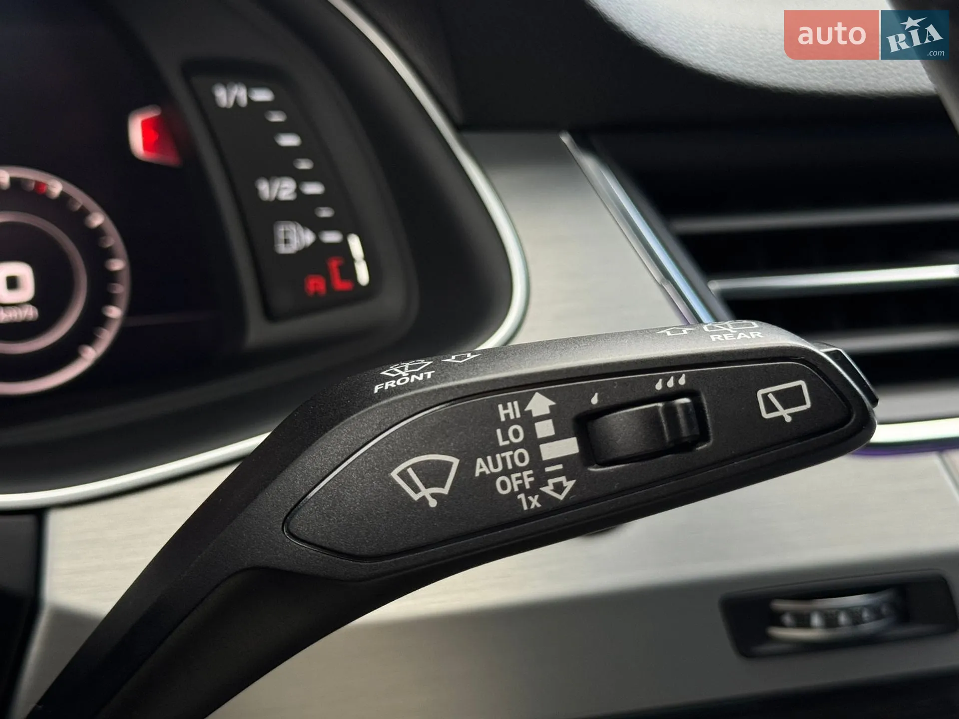 2017 Audi Q7 - мініатюра 104