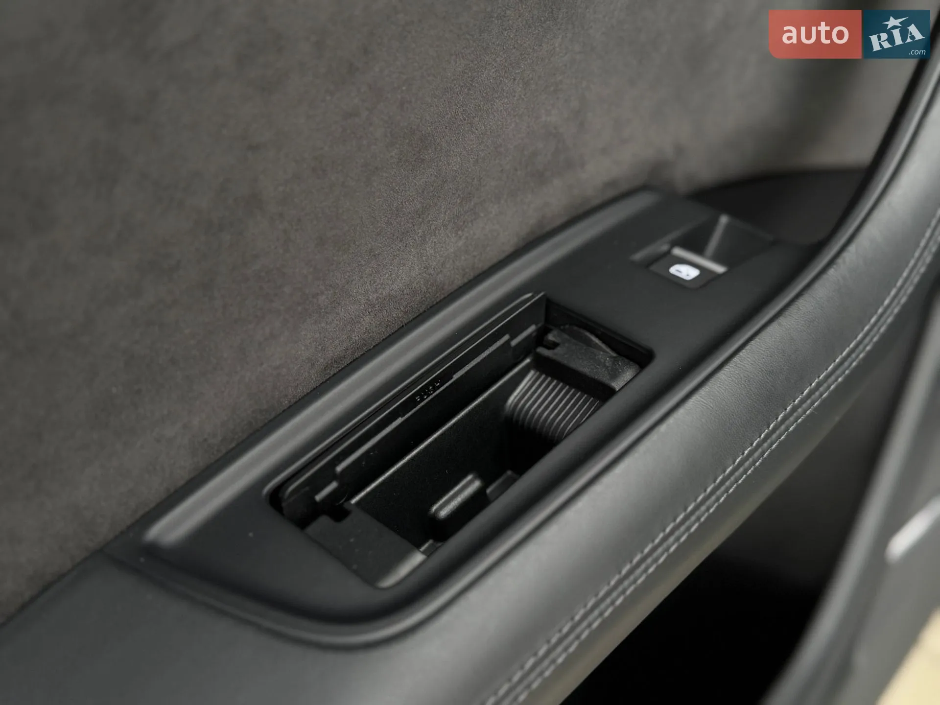 2017 Audi Q7 - мініатюра 135