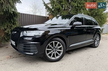 Внедорожник / Кроссовер Audi Q7 2018 в Киеве