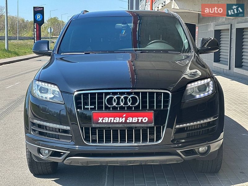Позашляховик / Кросовер Audi Q7 2013 в Києві