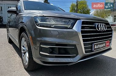 Позашляховик / Кросовер Audi Q7 2016 в Києві