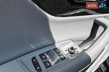 Позашляховик / Кросовер Audi Q7 2016 в Києві