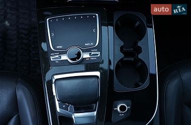 Внедорожник / Кроссовер Audi Q7 2016 в Сарнах