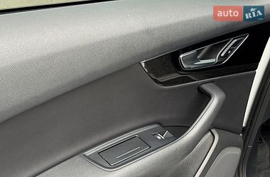 Внедорожник / Кроссовер Audi Q7 2017 в Киеве