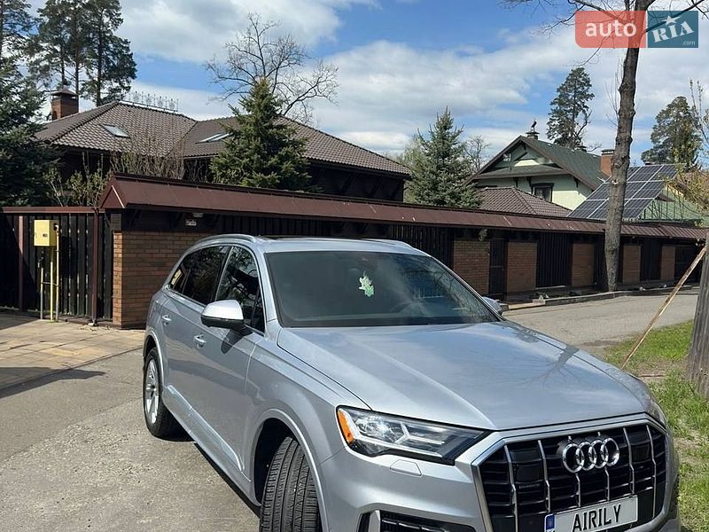 Внедорожник / Кроссовер Audi Q7 2022 в Киеве