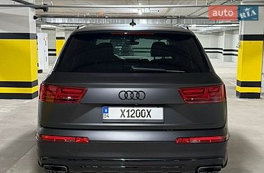 Позашляховик / Кросовер Audi Q7 2016 в Дніпрі