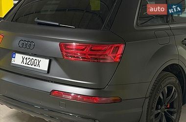 Позашляховик / Кросовер Audi Q7 2016 в Дніпрі
