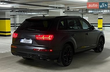 Позашляховик / Кросовер Audi Q7 2016 в Дніпрі