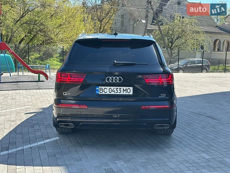 Внедорожник / Кроссовер Audi Q7 2016 в Кременце