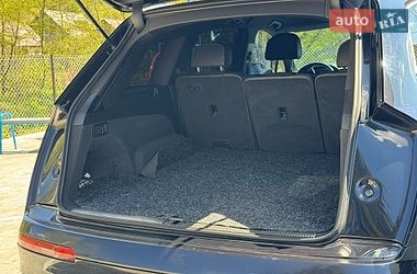 Внедорожник / Кроссовер Audi Q7 2016 в Кременце