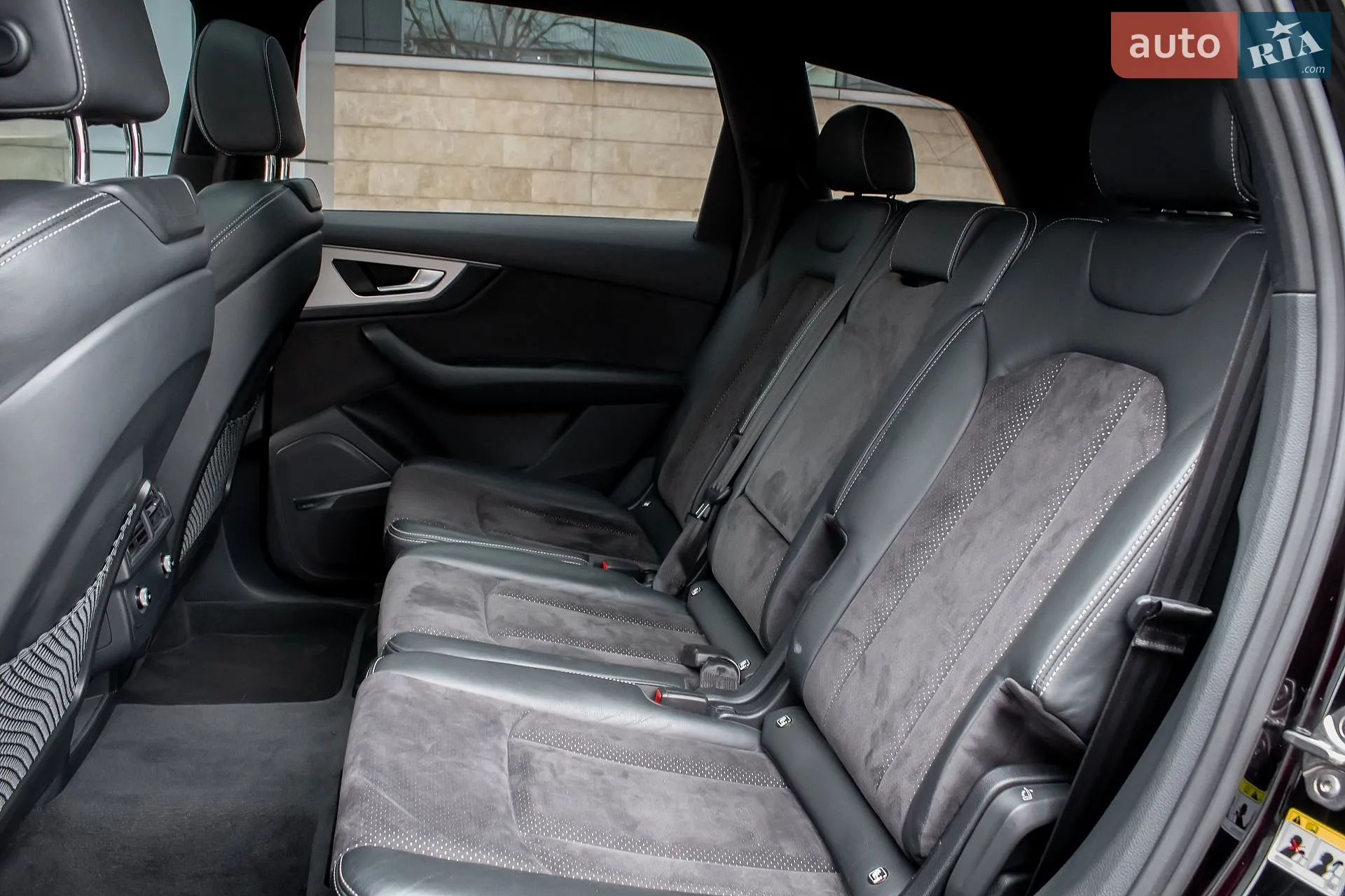 2019 Audi Q7 - мініатюра 12